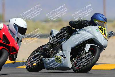 media/May-06-2024-Moto Forza (Mon) [[b33359f27d]]/2-Intermediate/Session 2 (Turn 16)/